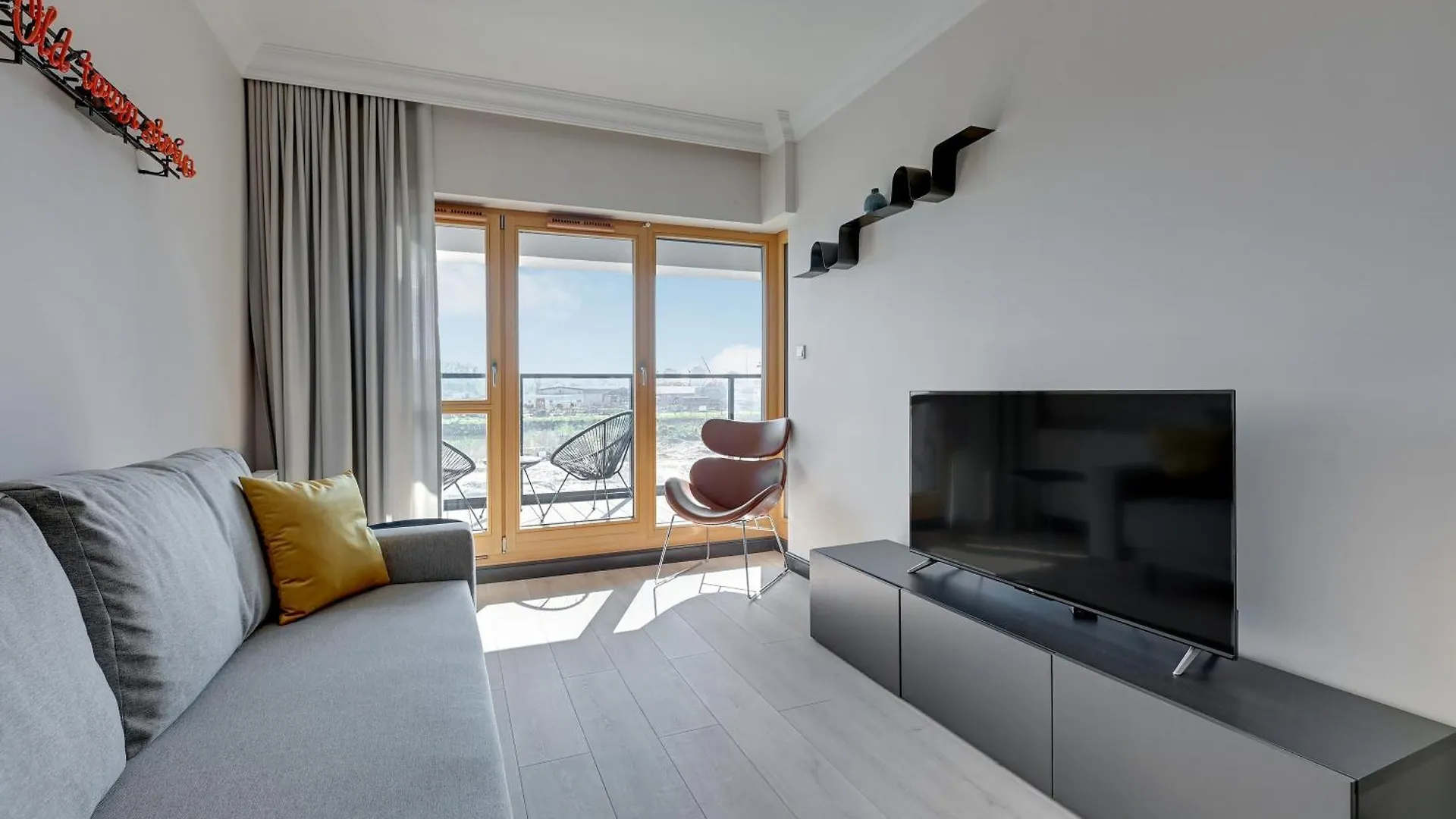 Nadmotlawie By Comfort Apartments Gdansk Poland